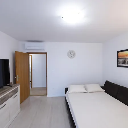 Apartments Orange Blossom Порторож
