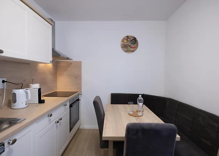 - Beautiful Street Apartamento Portorož